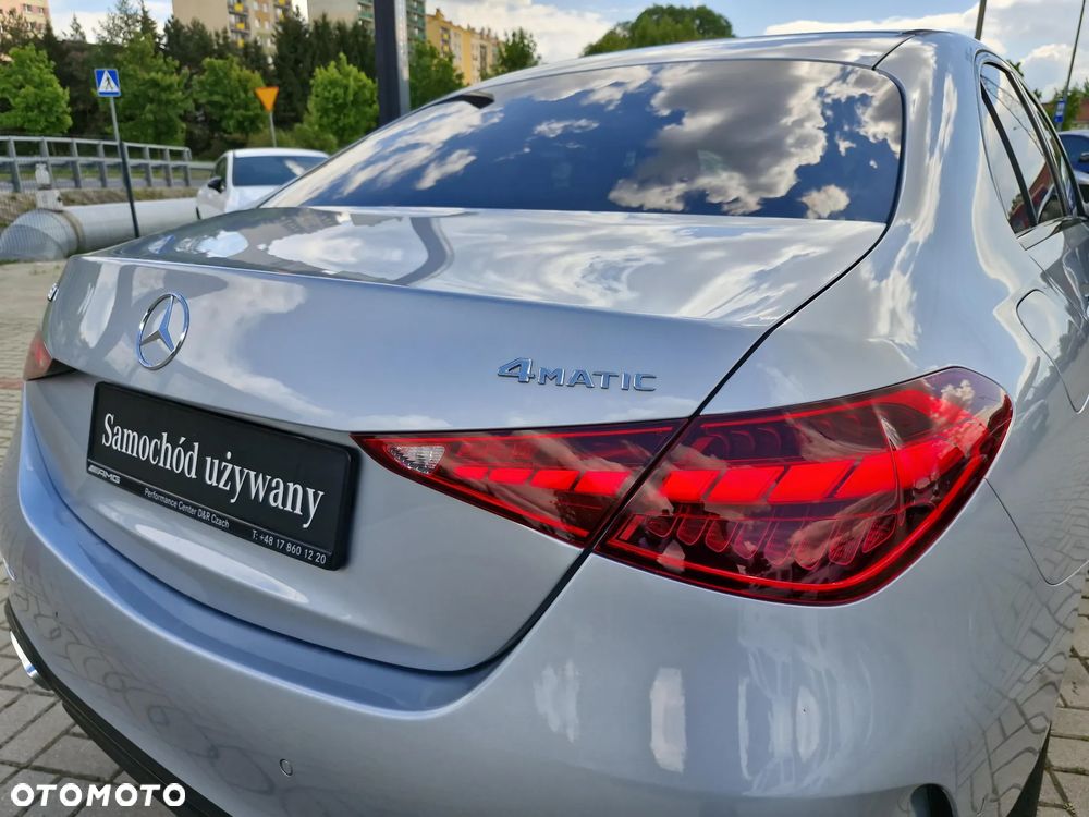 Mercedes-Benz Klasa C 200 mHEV 4-Matic AMG - 25