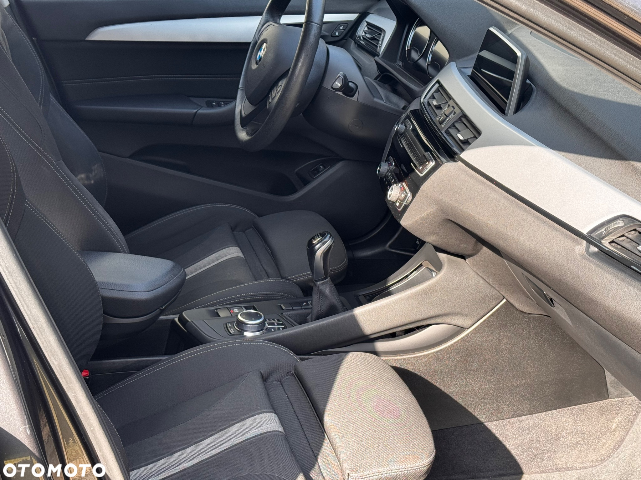 BMW X1 sDrive18i xLine - 17