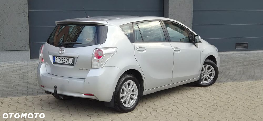 Toyota Verso 1.8 Premium EU5 7os - 8