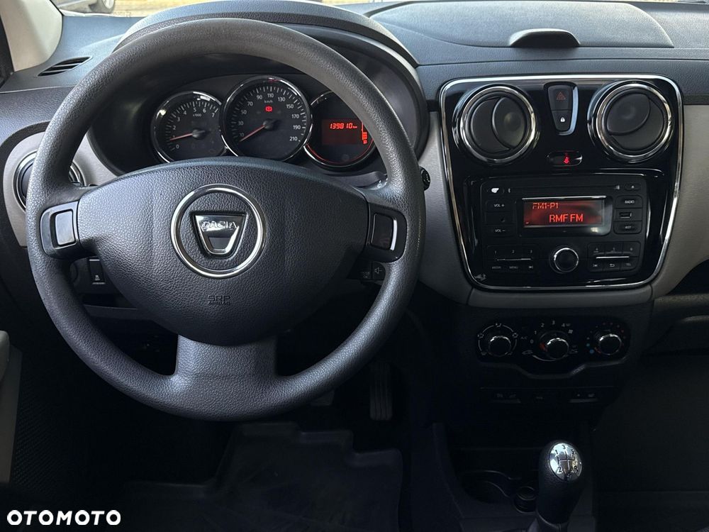 Dacia Lodgy 1.6 SCe Laureate S&S - 13