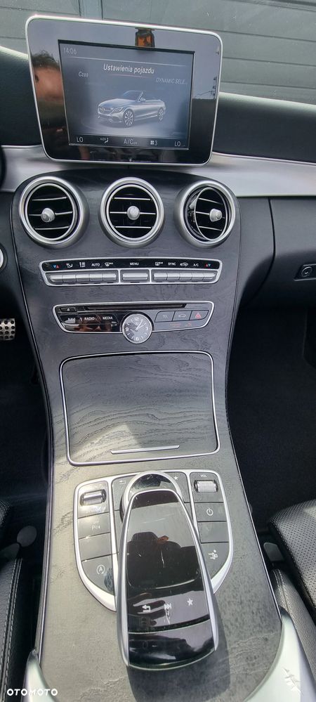 Mercedes-Benz Klasa C C-Klasse Cabrio Diesel AMG Line - 21