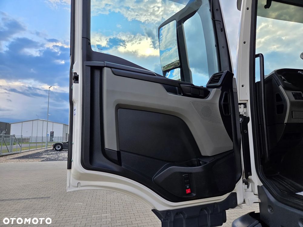 MAN TGS 18.470 4x2 BL/ 210Tyskm/HYDRAULIKA/ 4 PODUSZKI TYŁ/ LEKKA 7431kg Brutto - 12