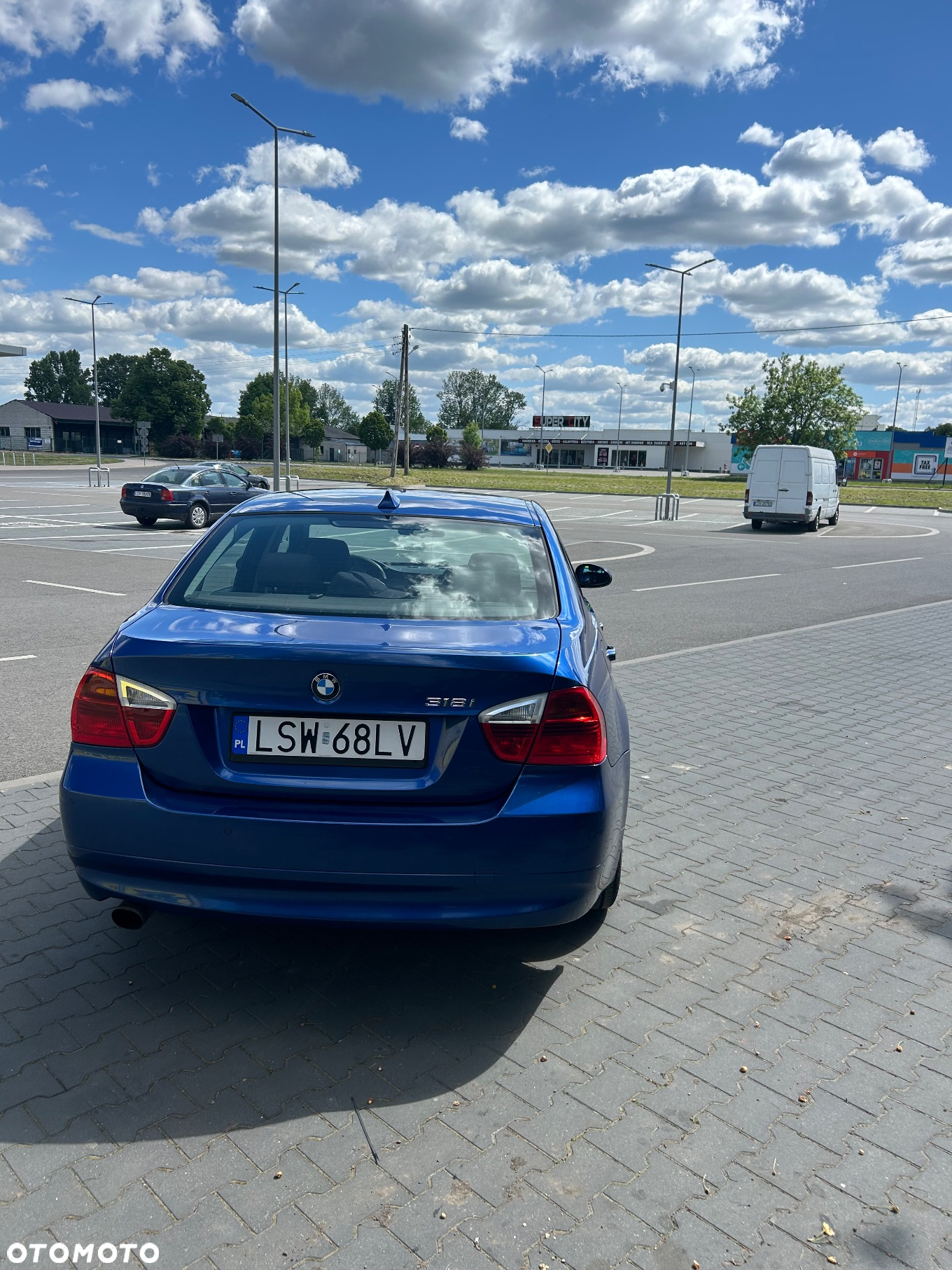 BMW Seria 3 318i - 6
