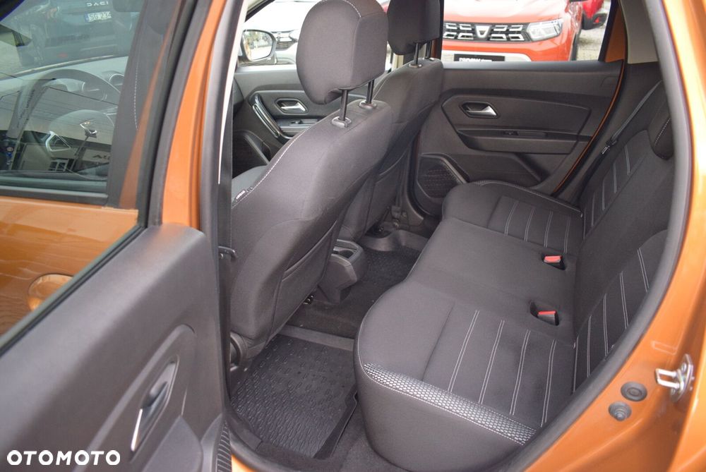 Dacia Duster 1.6 SCe Prestige - 24