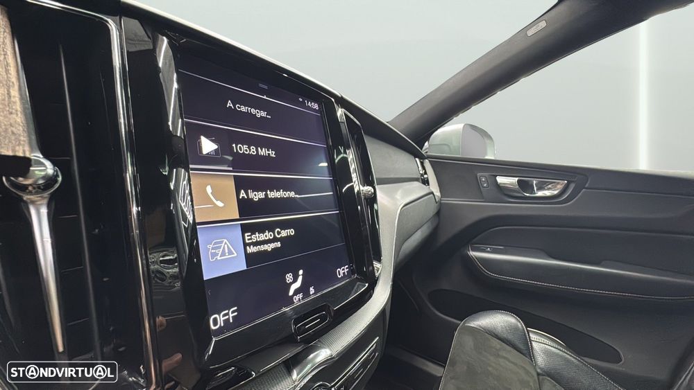 Volvo XC 60 2.0 T8 PHEV R-Design AWD - 11