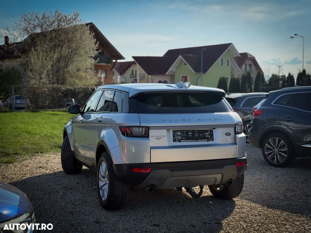Land Rover Range Rover Evoque 2.0 D150 R-Dynamic SE - 4
