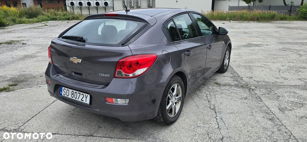 Chevrolet Cruze 1.8 LTZ - 7