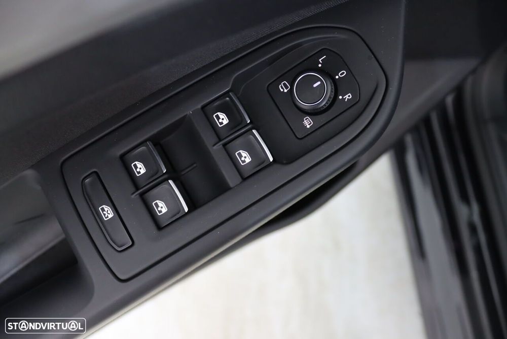 VW Golf Variant 2.0 TDi - 16