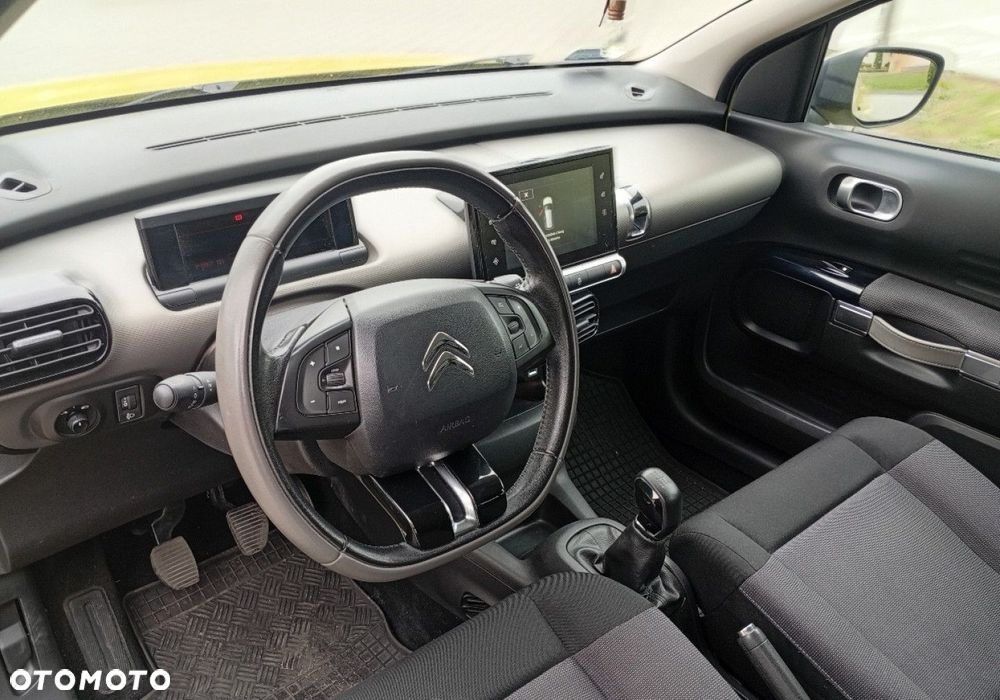 Citroën C4 Cactus - 19