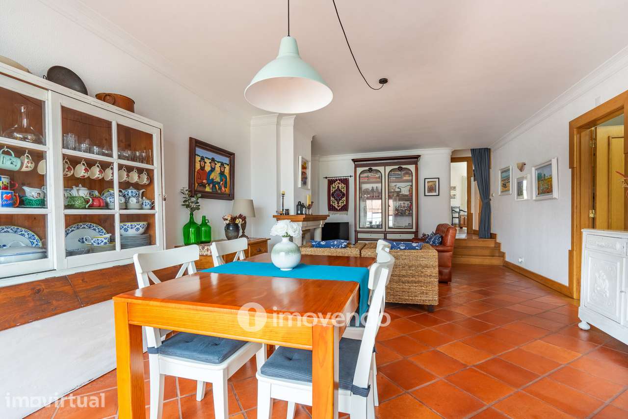 Apartamento T2, num condomínio com piscina, em São Martinho do Porto - Grande imagem: 5/44