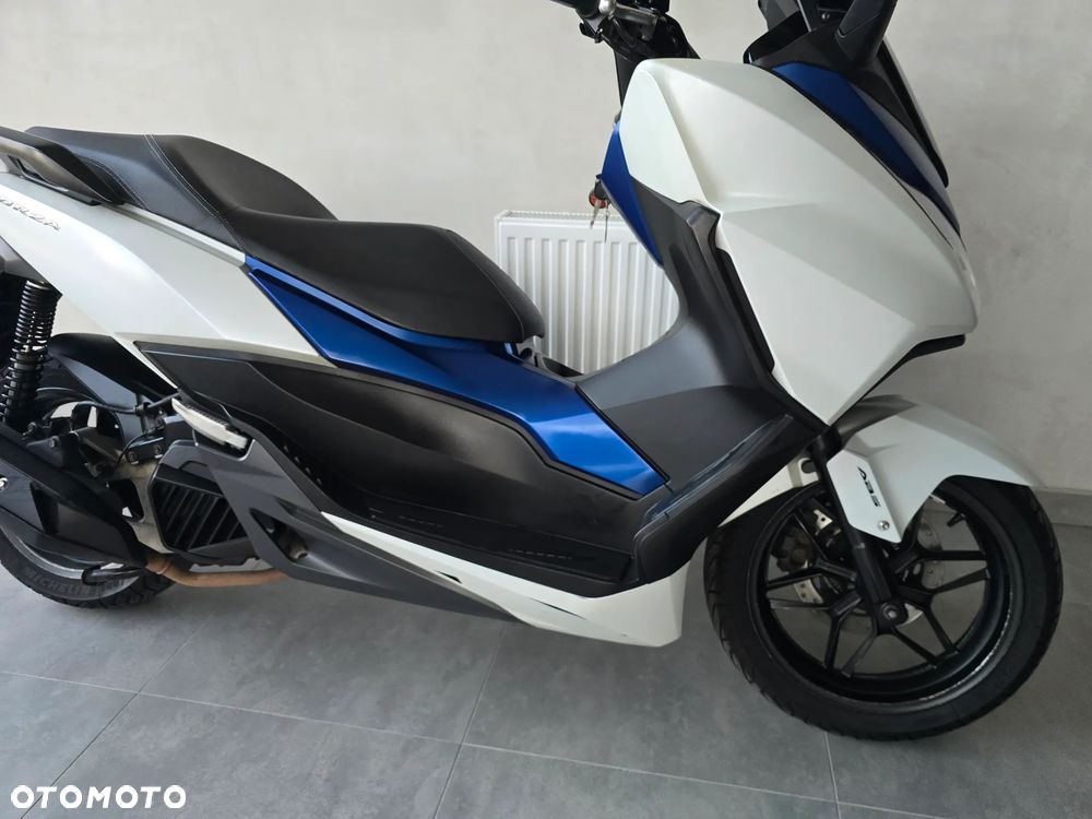Honda NSS - 27