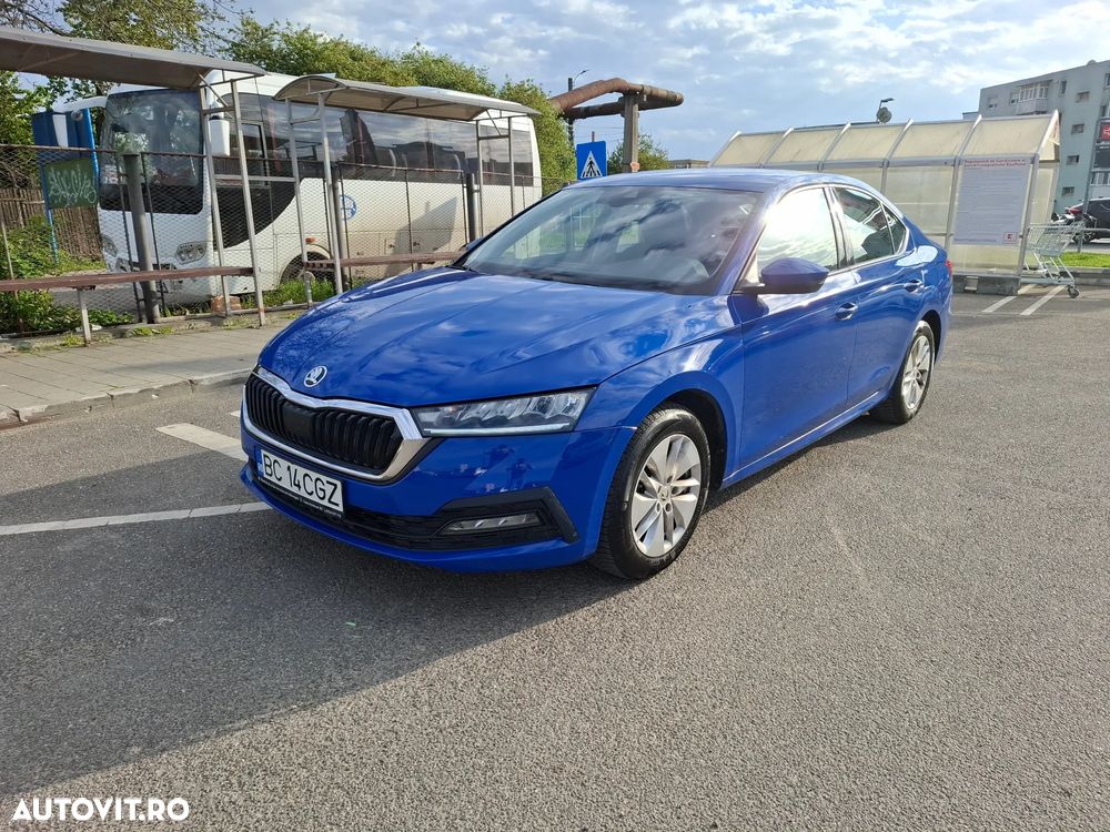 Skoda Octavia 2.0 TDI DSG Ambition - 1