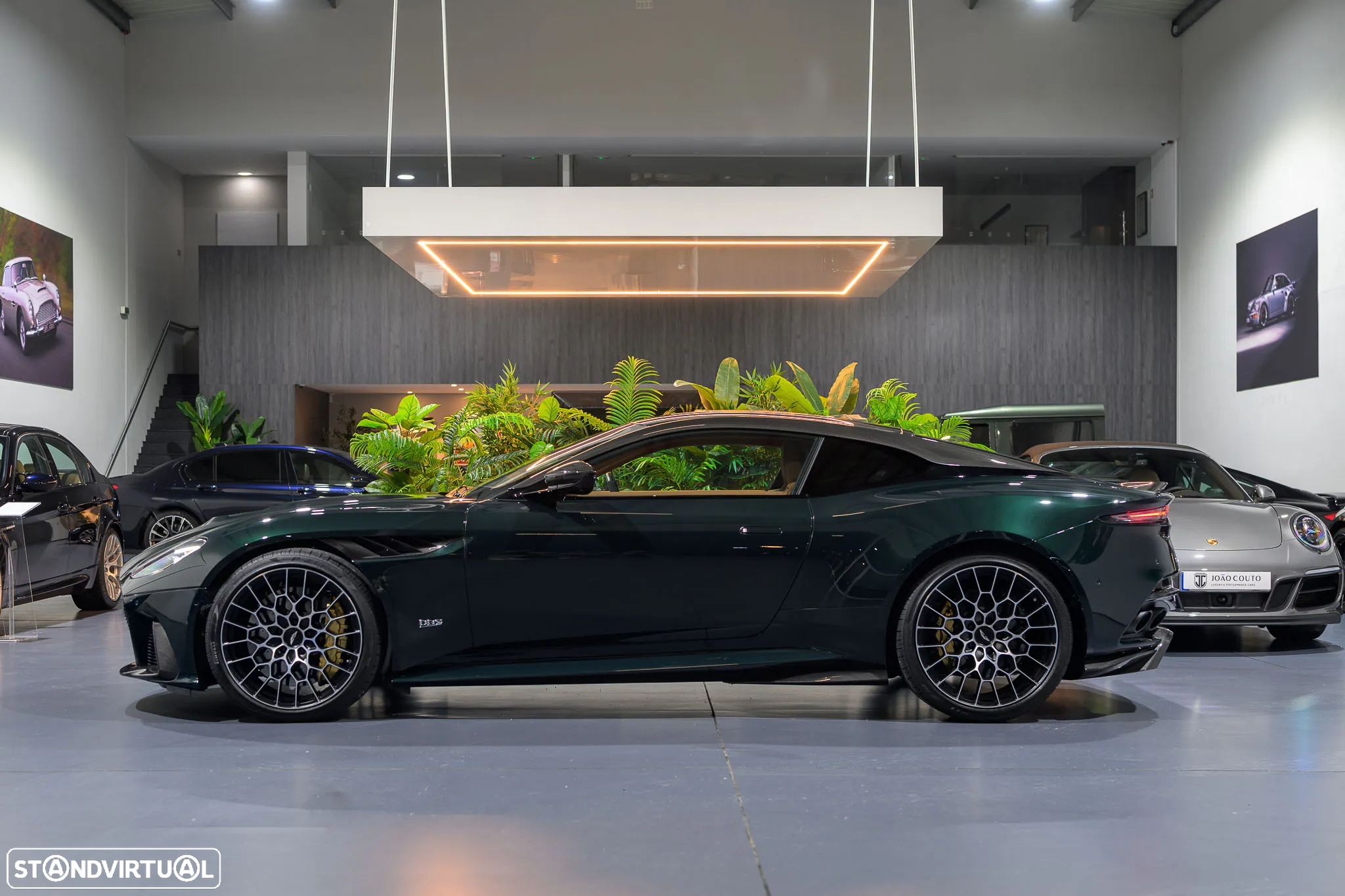 Aston Martin DBS Coupe 770 Ultimate - 16