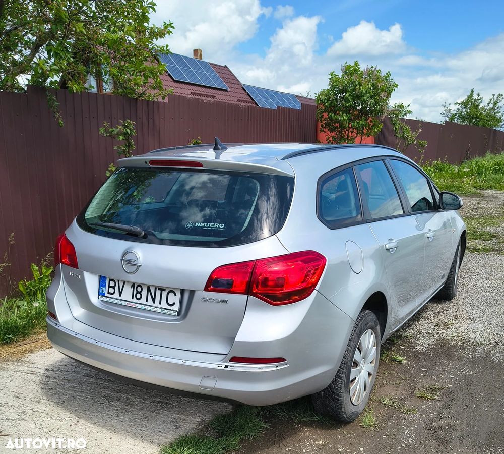Opel Astra 1.6 CDTI ECOTEC Start/Stop Enjoy - 2