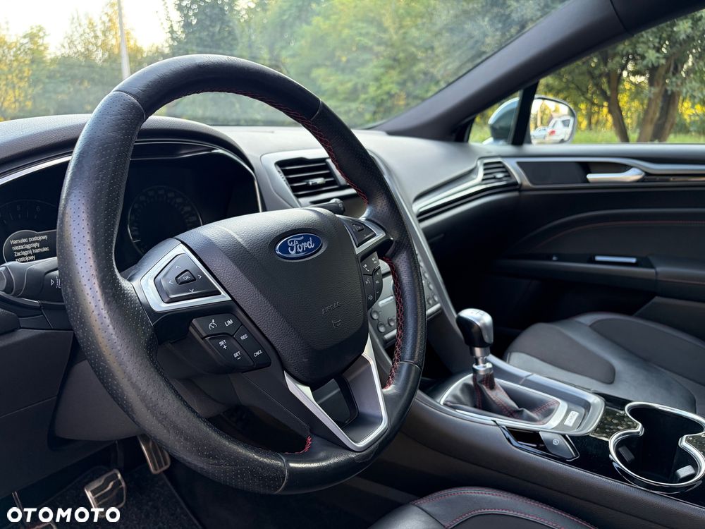 Ford Mondeo 2.0 TDCi STart-Stopp ST-Line - 18