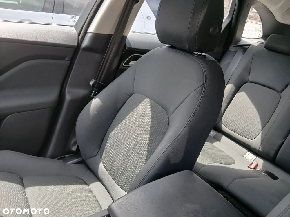 Jaguar F-Pace 2.0 i4D AWD Chequered Flag - 16