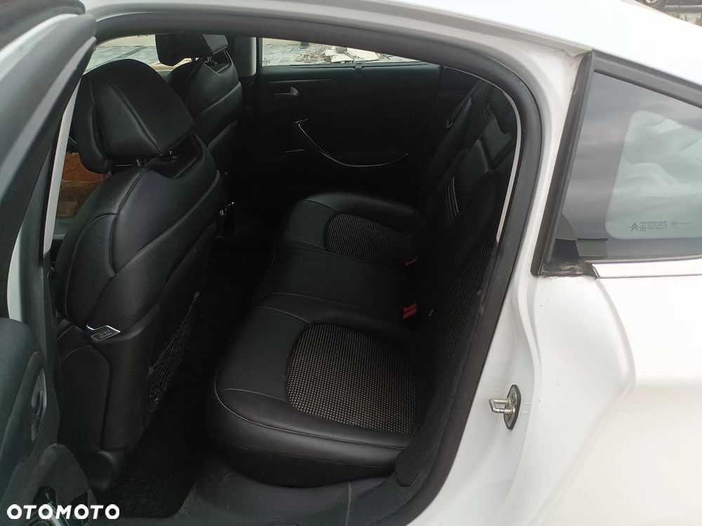 Citroën C5 2.0 HDi Exclusive - 8