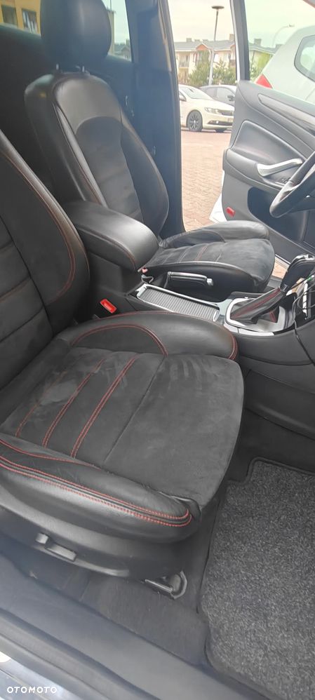 Ford Mondeo 2.0 T Titanium S MPS6 - 11