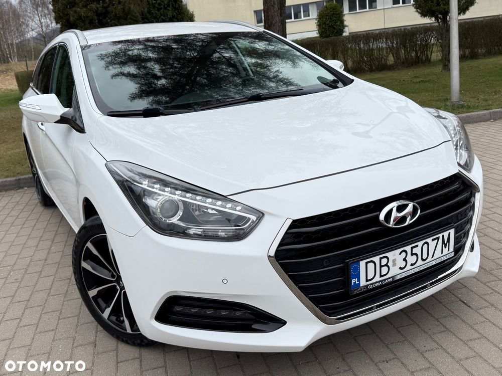 Hyundai i40 Kombi 2.0 Premium - 21