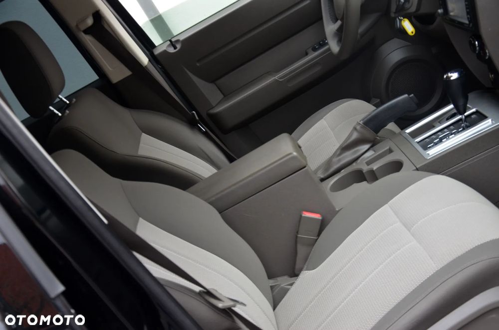 Dodge Nitro 3.7 V6 SLT 4WD - 27