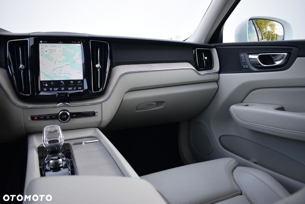 Volvo XC 60 - 16