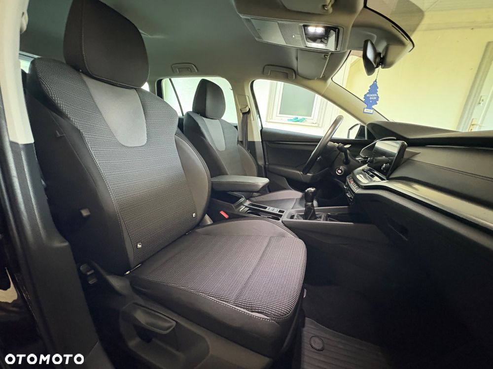 Skoda Octavia 1.5 TSI ACT Ambition - 11