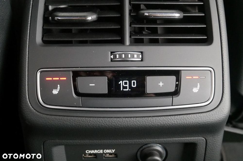 Audi A4 Limousine - 29