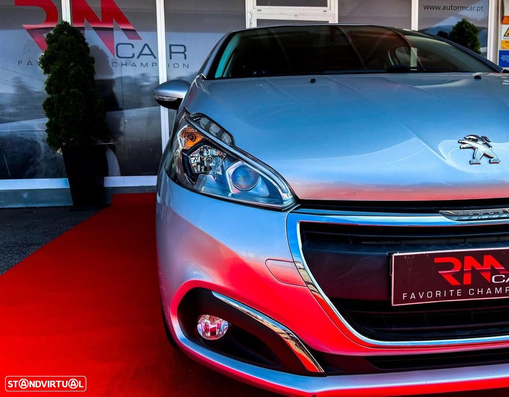 Peugeot 208 1.6 BlueHDi Allure - 4