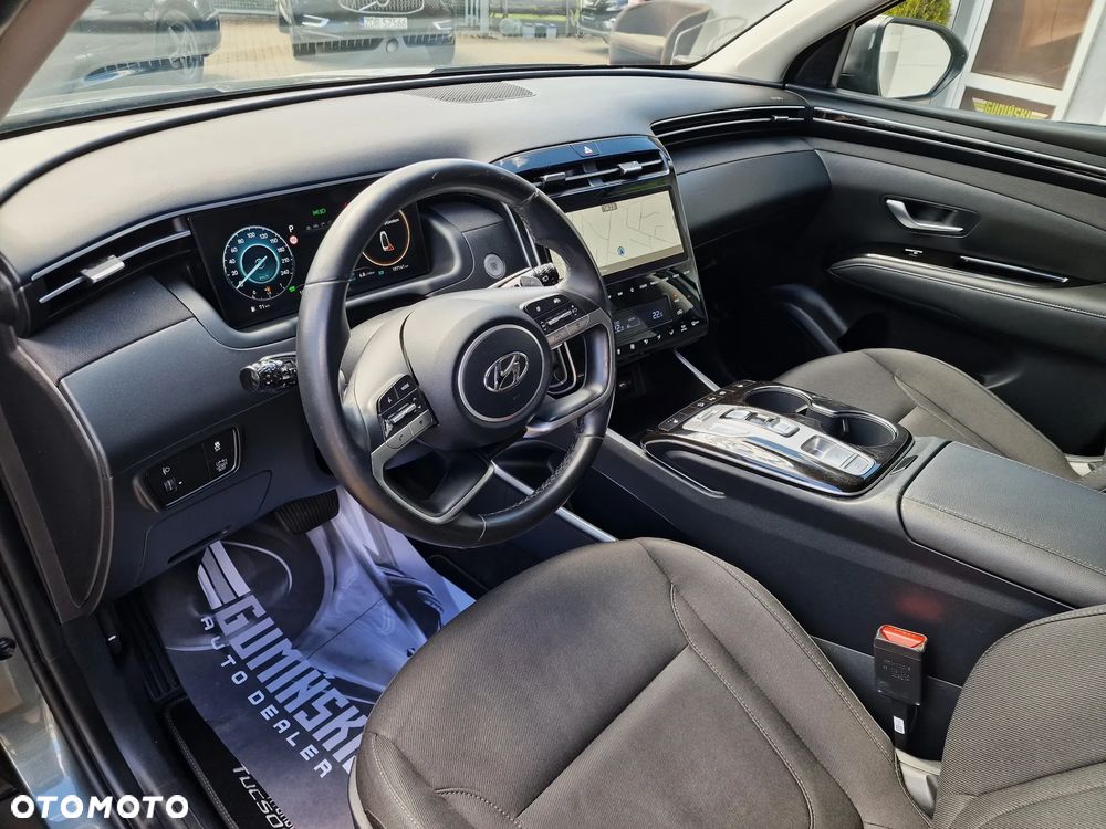 Hyundai Tucson 1.6 T-GDi HEV Modern 2WD - 17