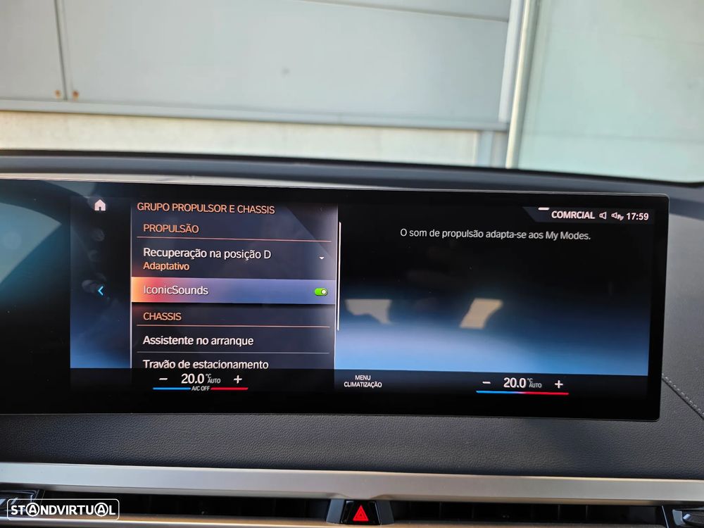 BMW iX xDrive 40 Pack Desportivo - 25