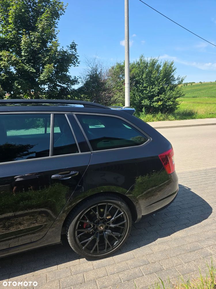 Skoda Octavia 2.0 TDI RS - 4