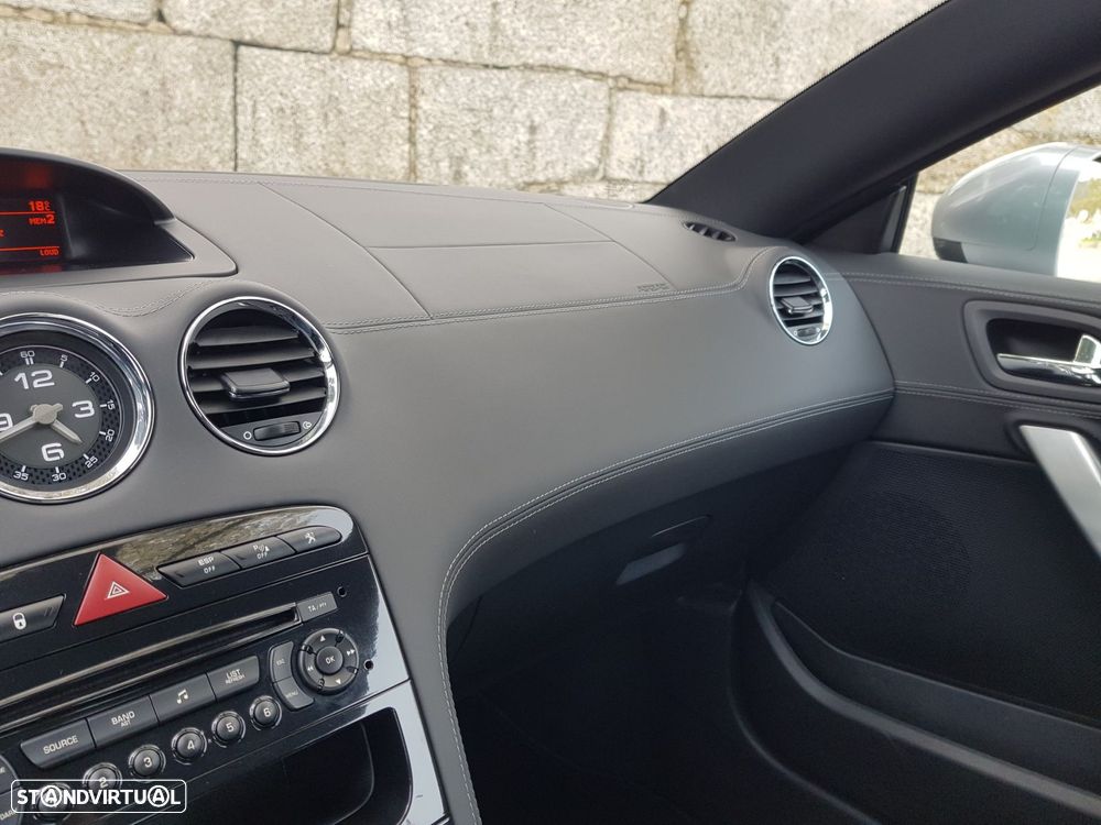 Peugeot RCZ 1.6 THP - 23