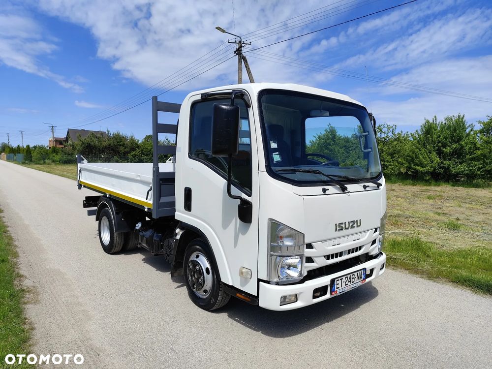 Isuzu N 35 - 4