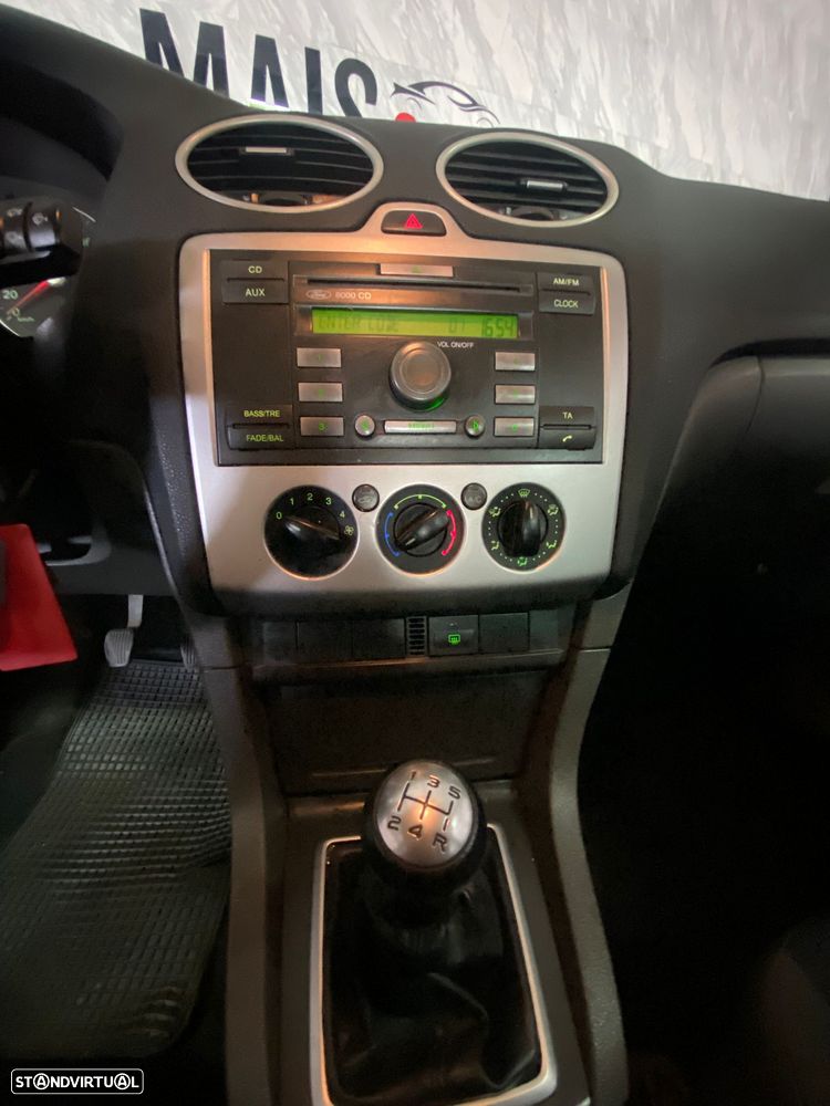 Ford Focus SW 1.6 TDCi Trend - 10