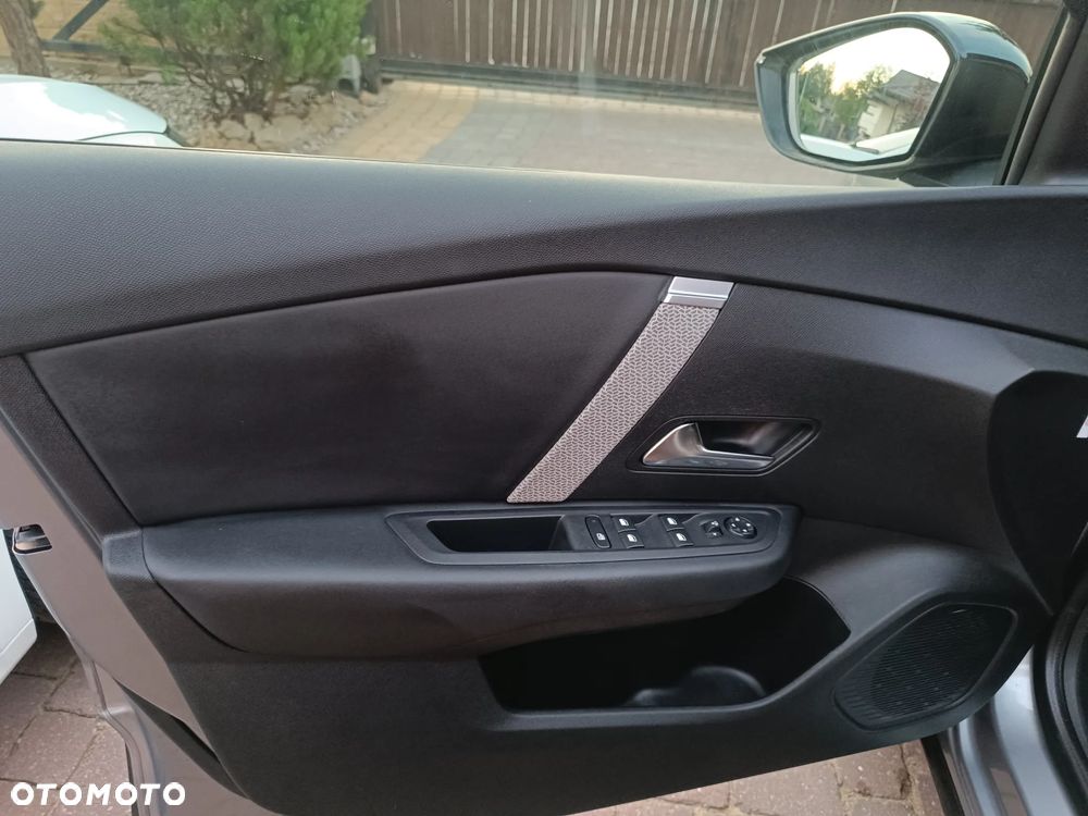Citroën C4 1.5 BlueHDi Shine S&S - 32