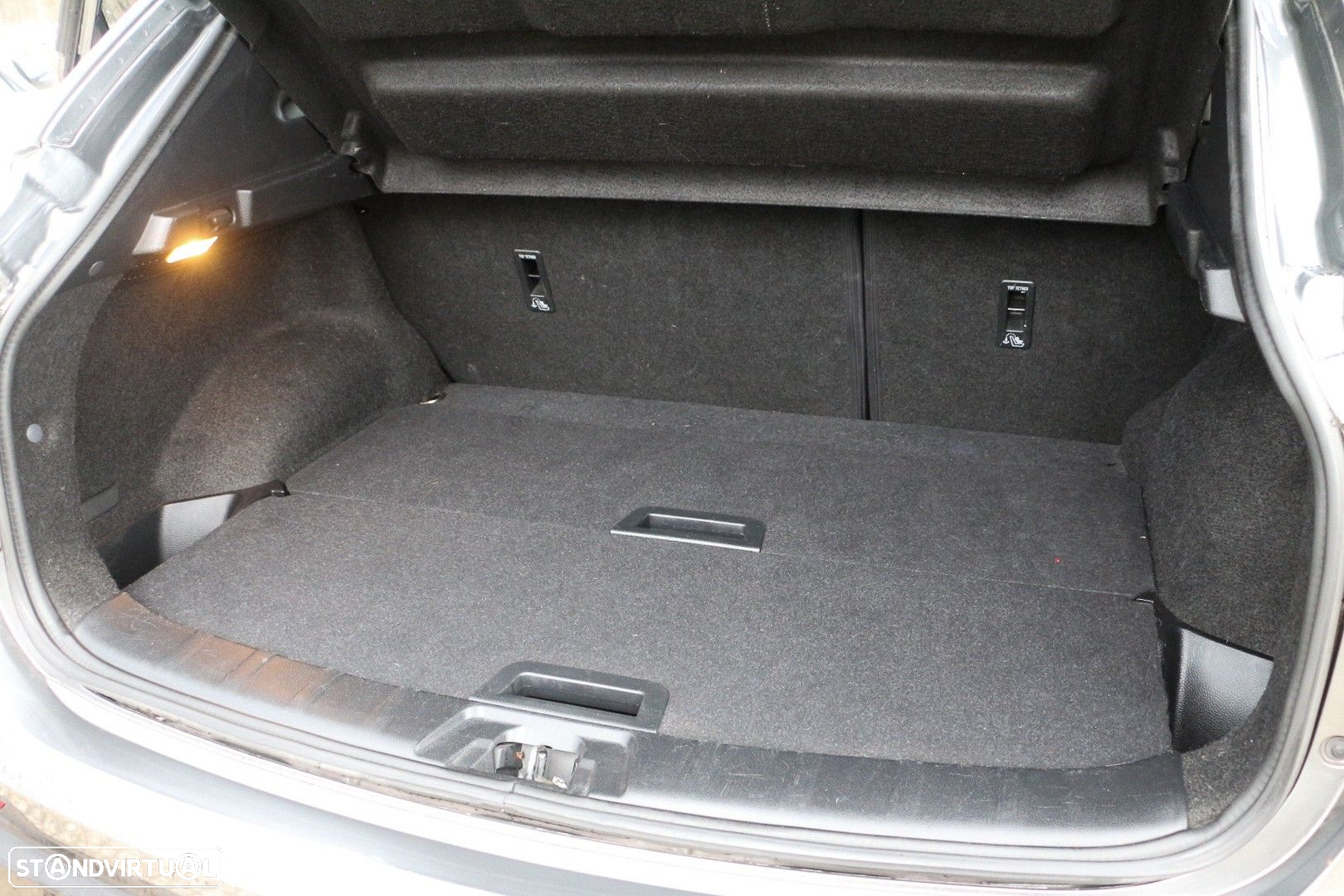 Nissan Qashqai 1.5 dCi N-Connecta - 16