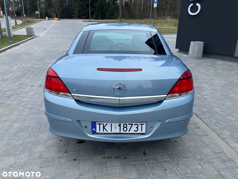 Opel Astra 1.8 Edition - 11