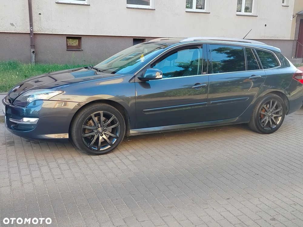 Renault Laguna ENERGY dCi 175 FAP Start & Stop Initiale - 10