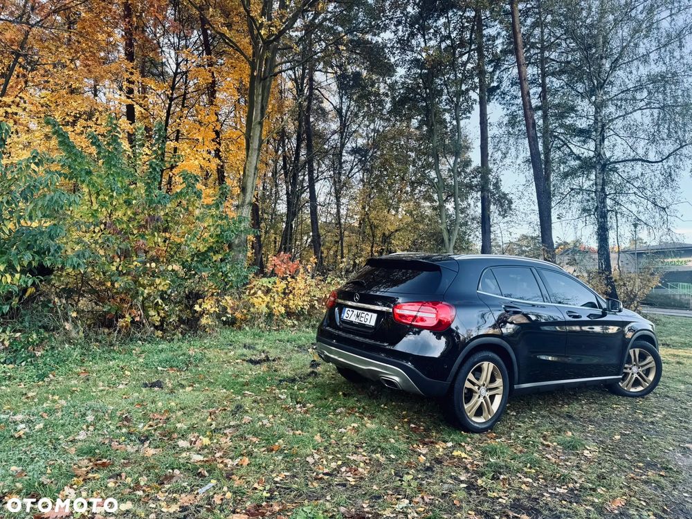 Mercedes-Benz GLA 220 CDI 7G-DCT AMG Line - 21