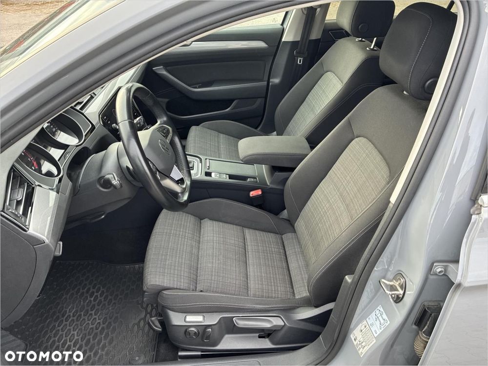 Volkswagen Passat 1.5 TSI EVO Business DSG - 18