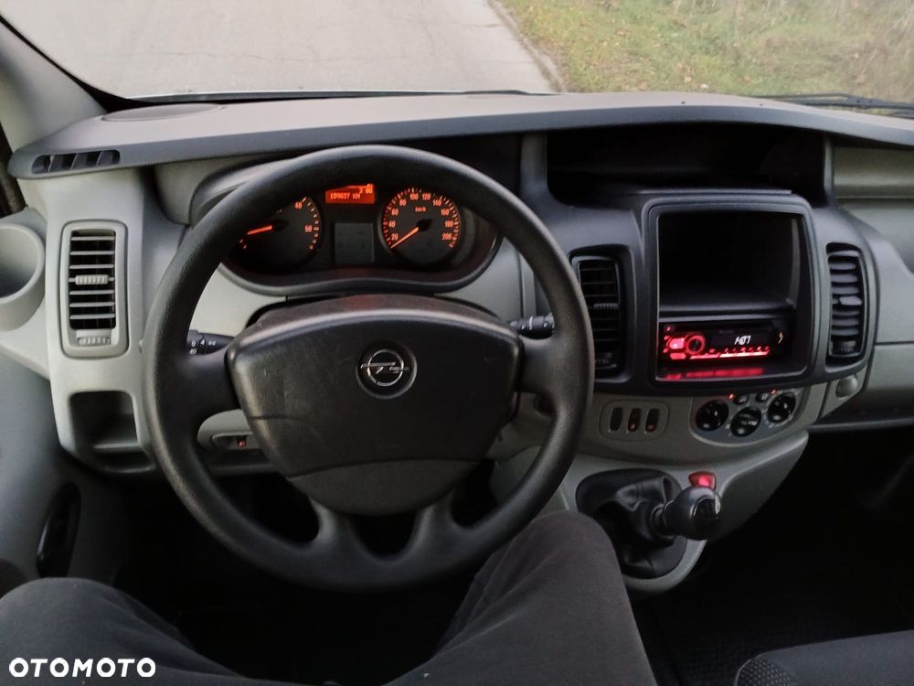 Opel VIVARO - 29