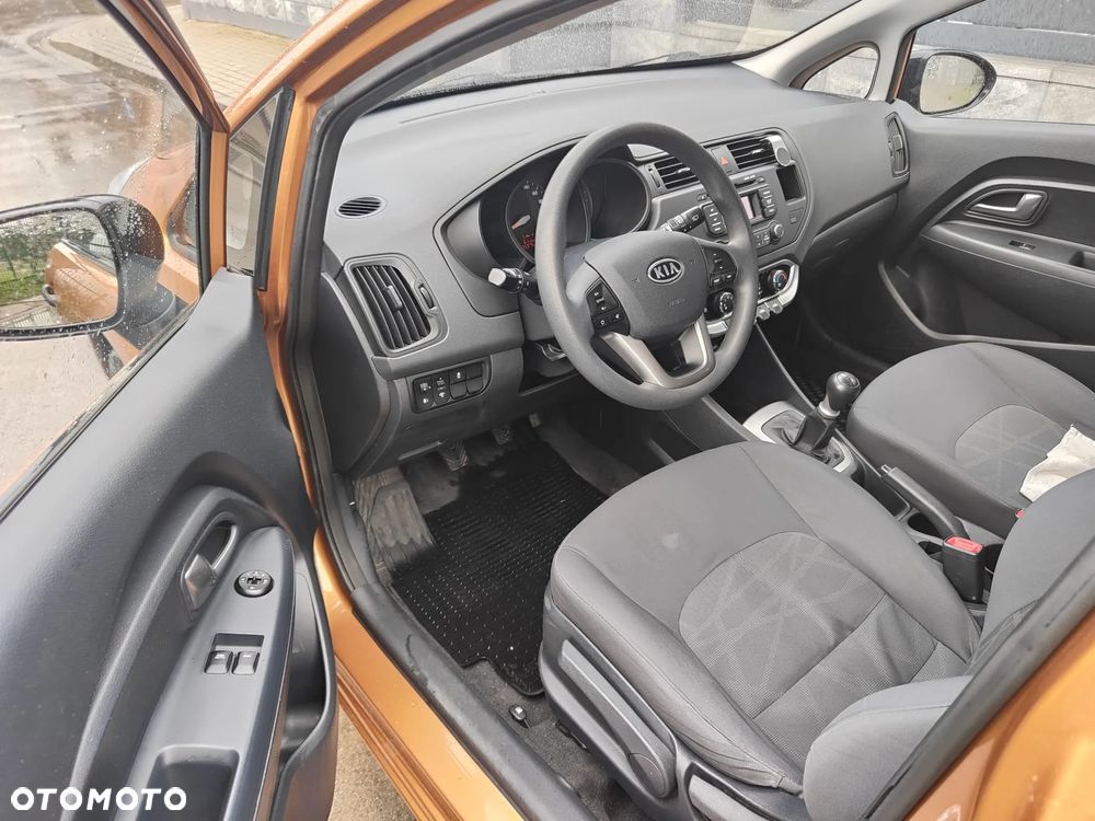 Kia Rio 1.2 Dream-Team Edition - 15