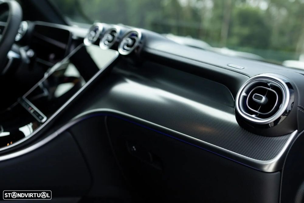 Mercedes-Benz GLC 300 e 4Matic 9G-TRONIC Edition AMG Line - 25