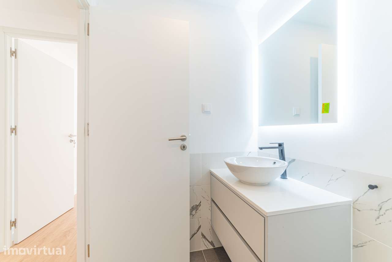 Apartamento T3 em Campo de Ourique - Grande imagem: 4/23