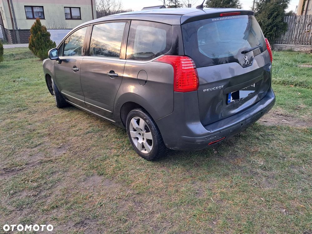 Peugeot 5008 155 THP Family - 3