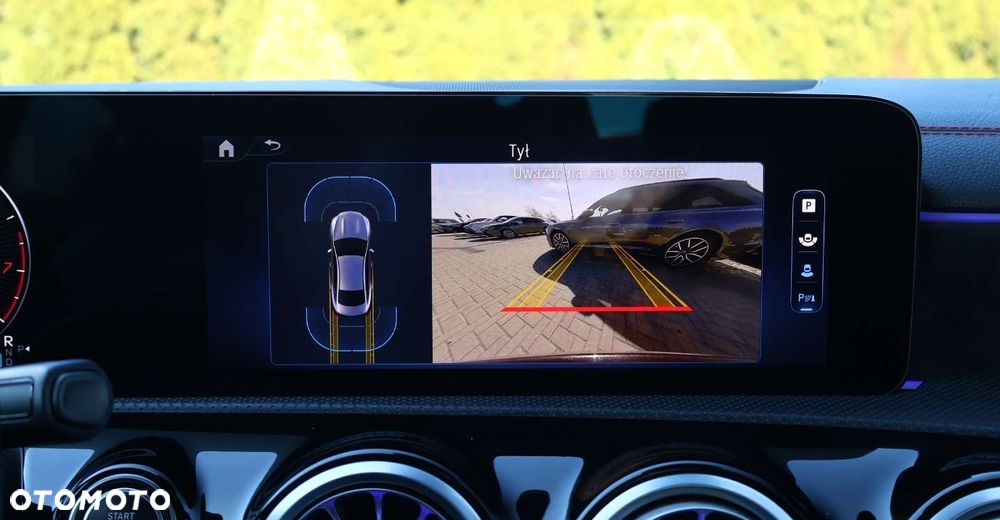 Mercedes-Benz CLA - 24