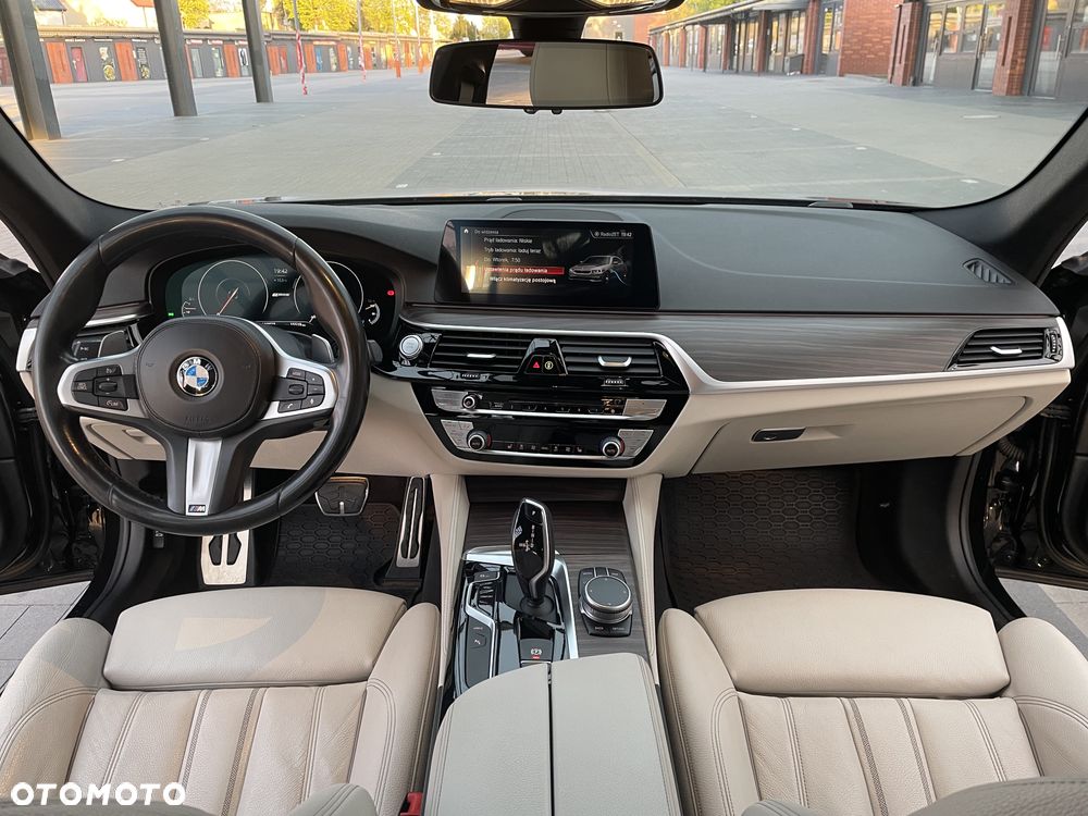 BMW Seria 5 - 24