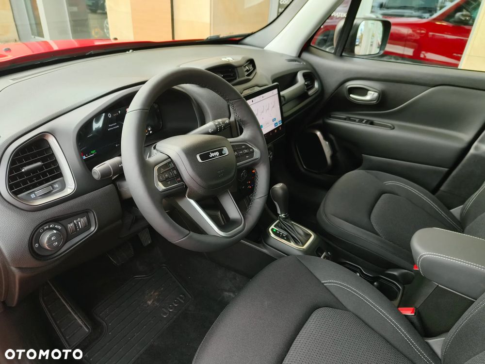 Jeep Renegade - 10