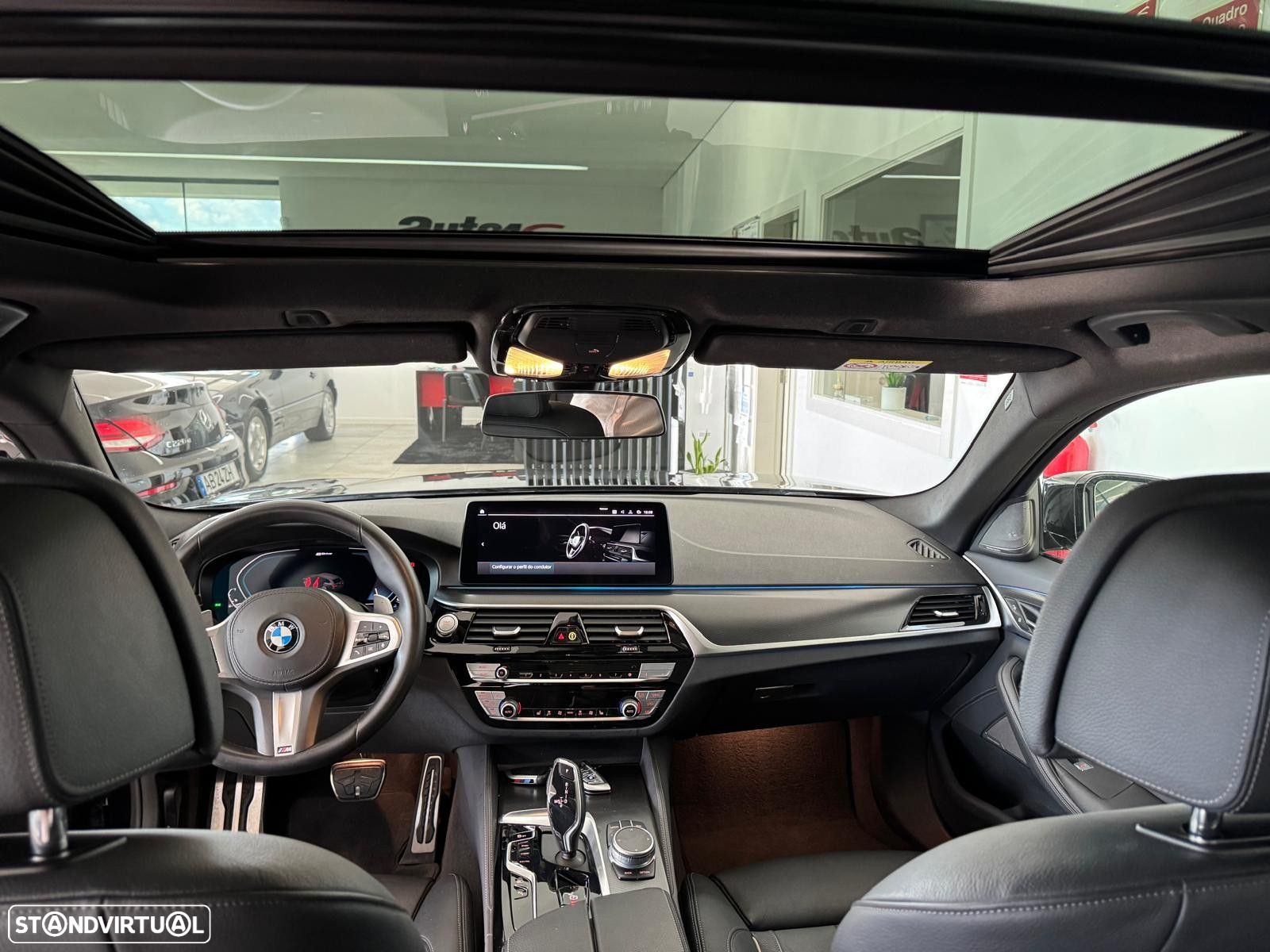 BMW 530 e Pack Desportivo M - 13