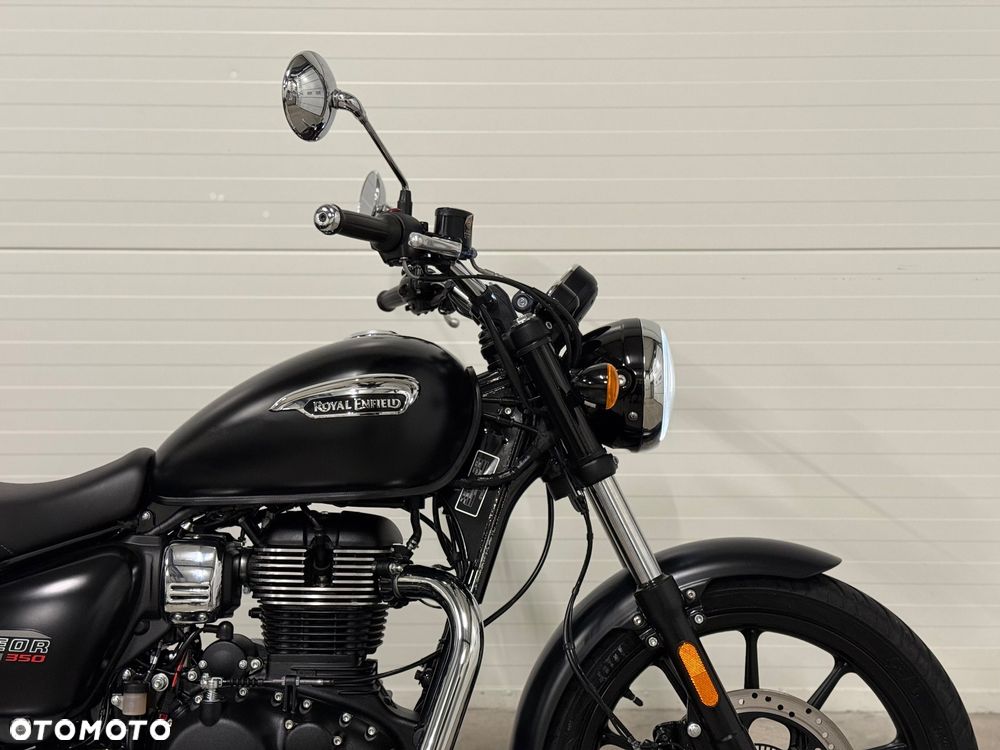 Royal Enfield Meteor - 11